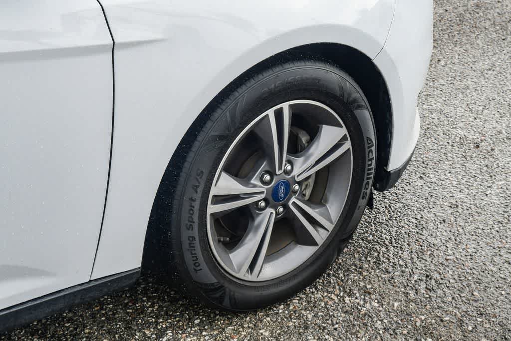 Used 2016 Ford Focus SE FWD image 11