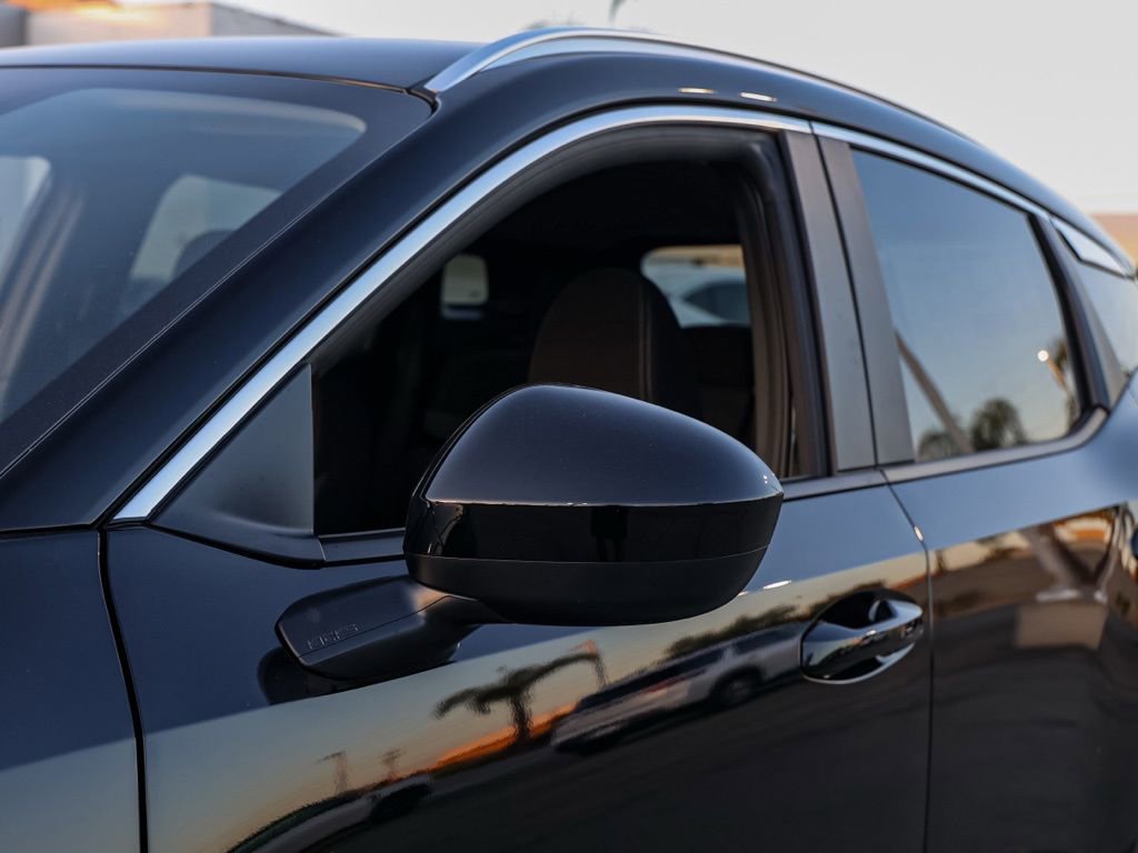 New 2026 Nissan Kicks SV FWD image 12