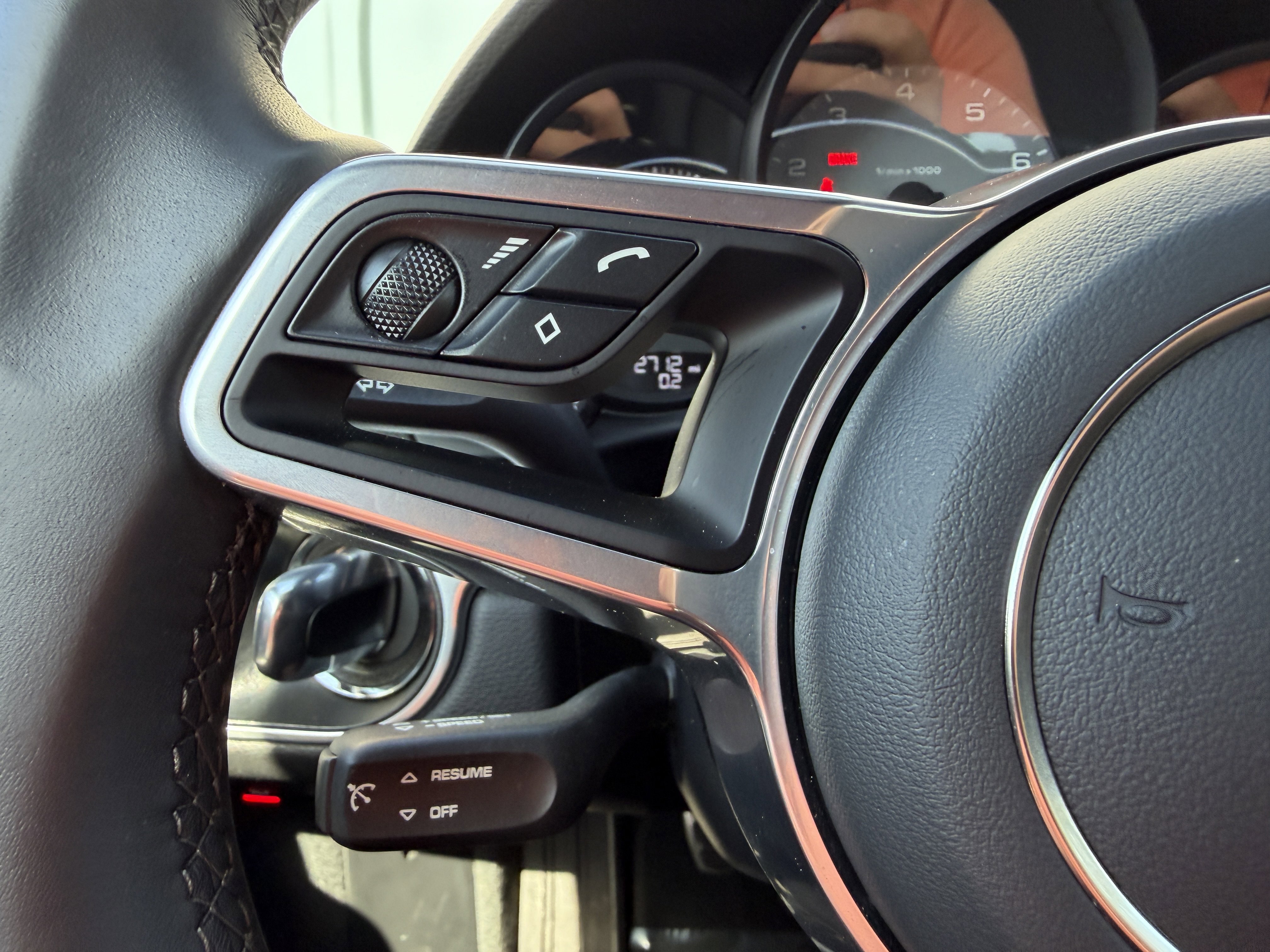 Certified 2025 Porsche 718 Boxster S image 29