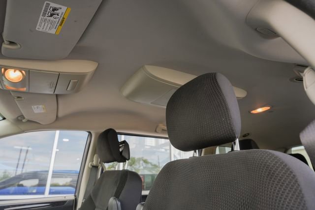 Used 2017 Dodge Grand Caravan SE w/ Power Window Group image 19