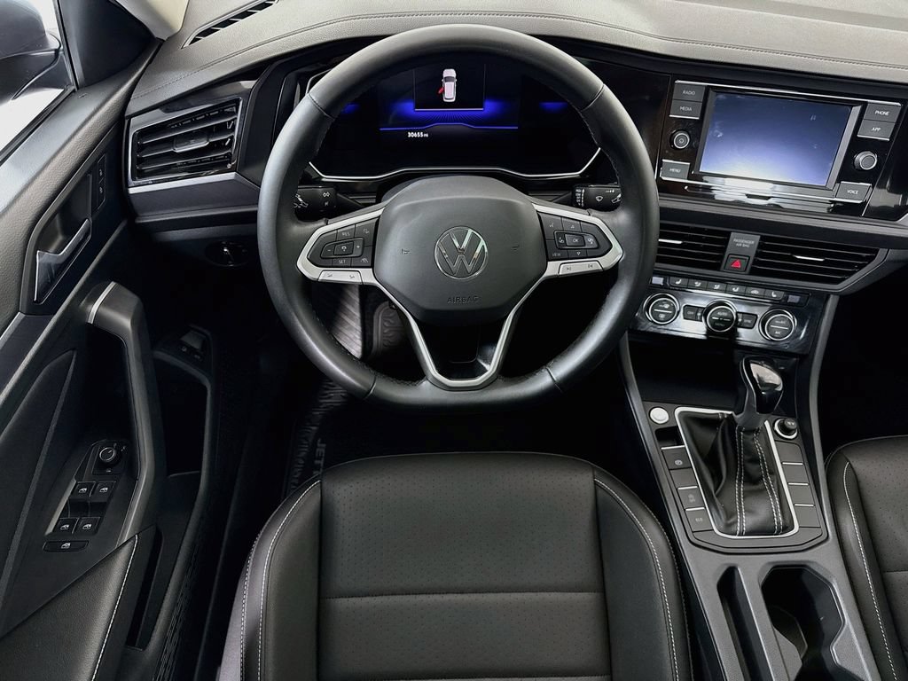 Used 2024 Volkswagen Jetta SE w/ Panoramic Sunroof Package FWD image 10