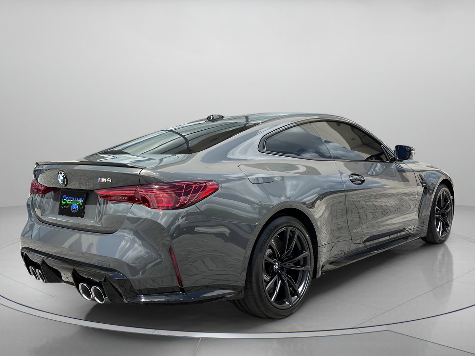 Used 2025 BMW M4 Coupe RWD image 3