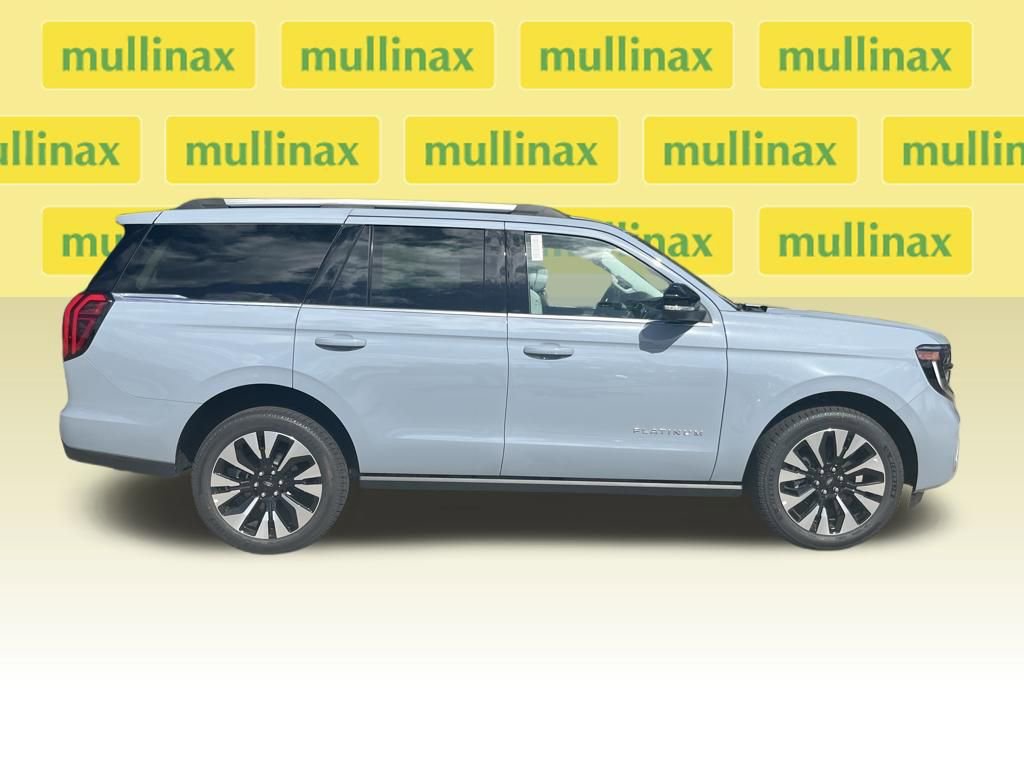 New 2026 Ford Expedition Platinum w/ Driver's Package AWD/4WD image 2