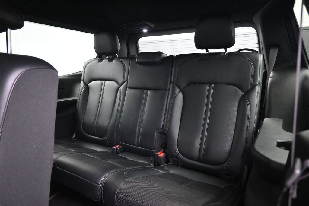 Used 2022 Jeep Wagoneer Series II AWD/4WD image 26