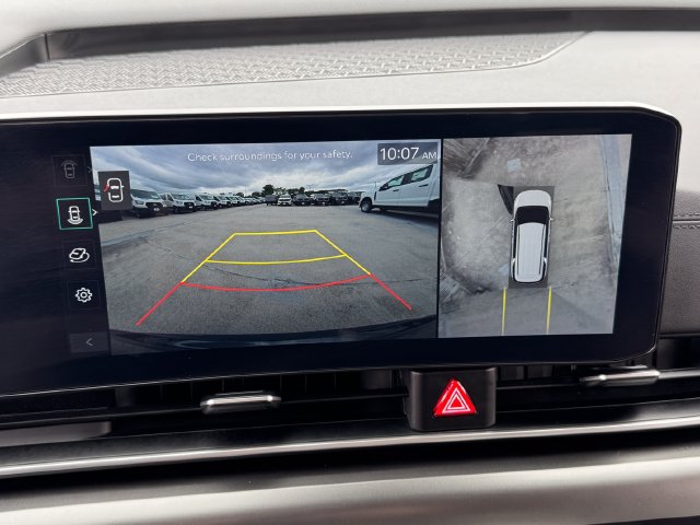 Used 2025 Kia Carnival SX w/ SX Dark Edition Package FWD image 29