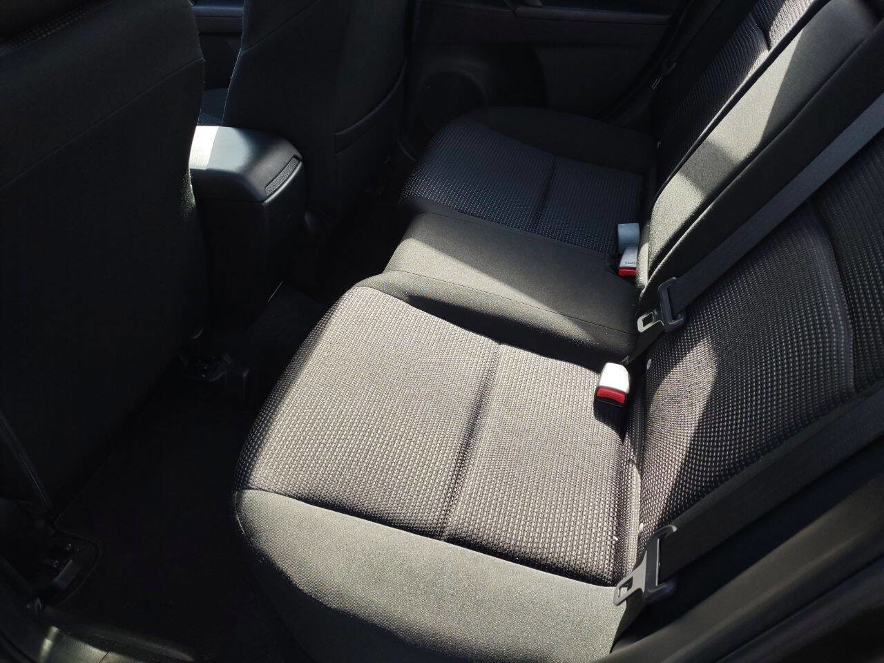 Used 2013 MAZDA MAZDA3 i Touring image 16