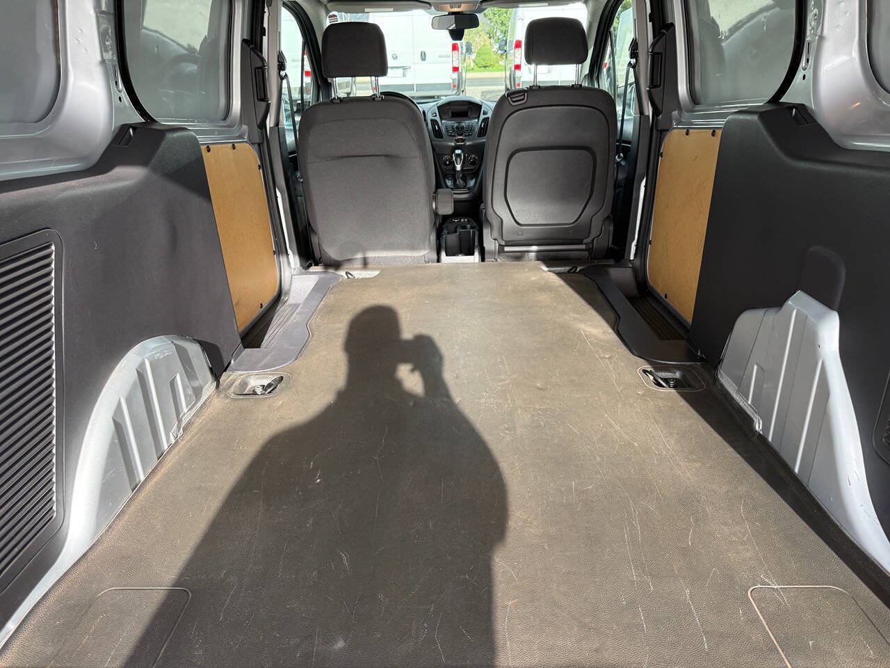 Used 2018 Ford Transit Connect XL FWD image 21
