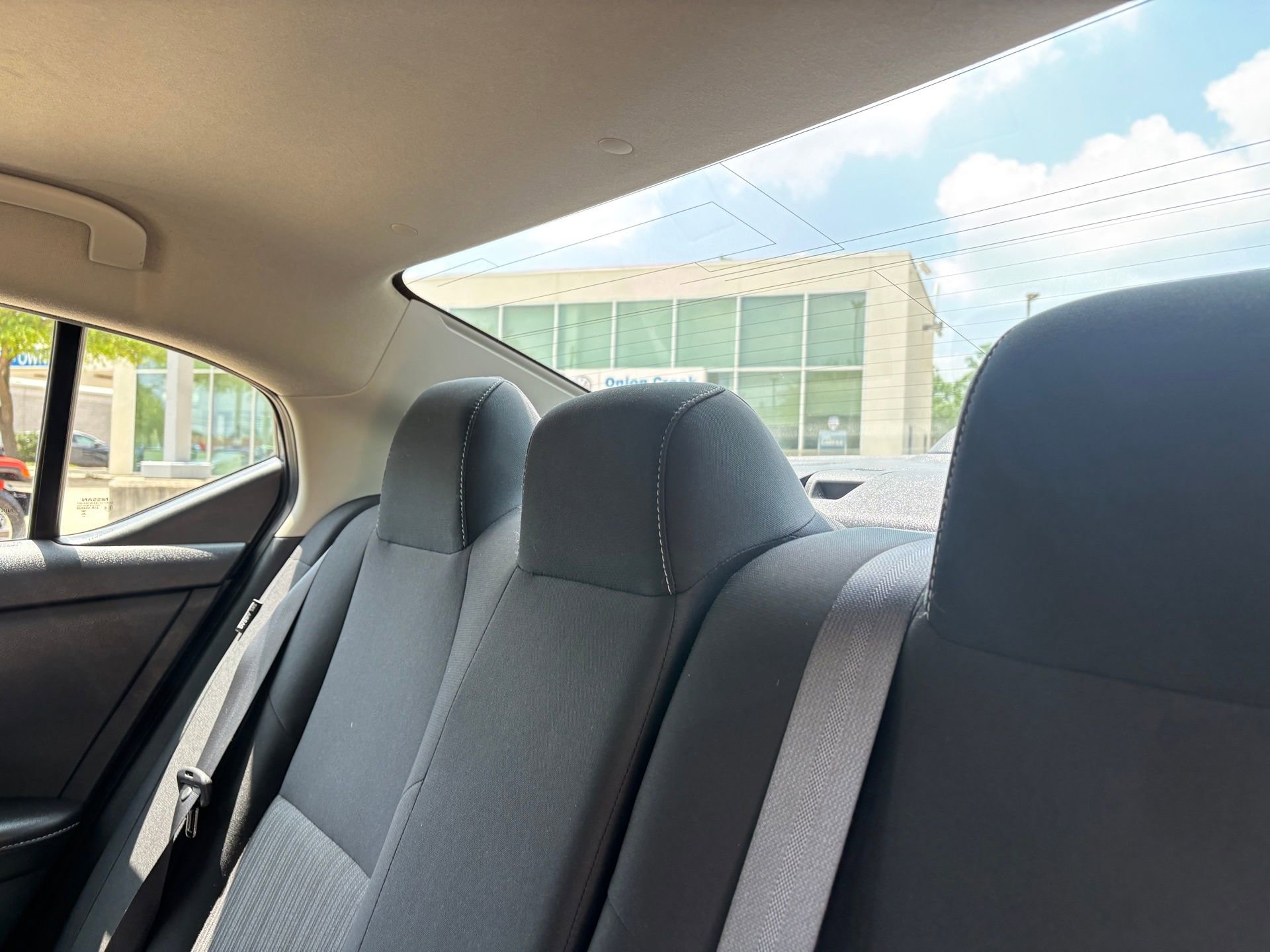 Used 2024 Nissan Sentra SV FWD image 29