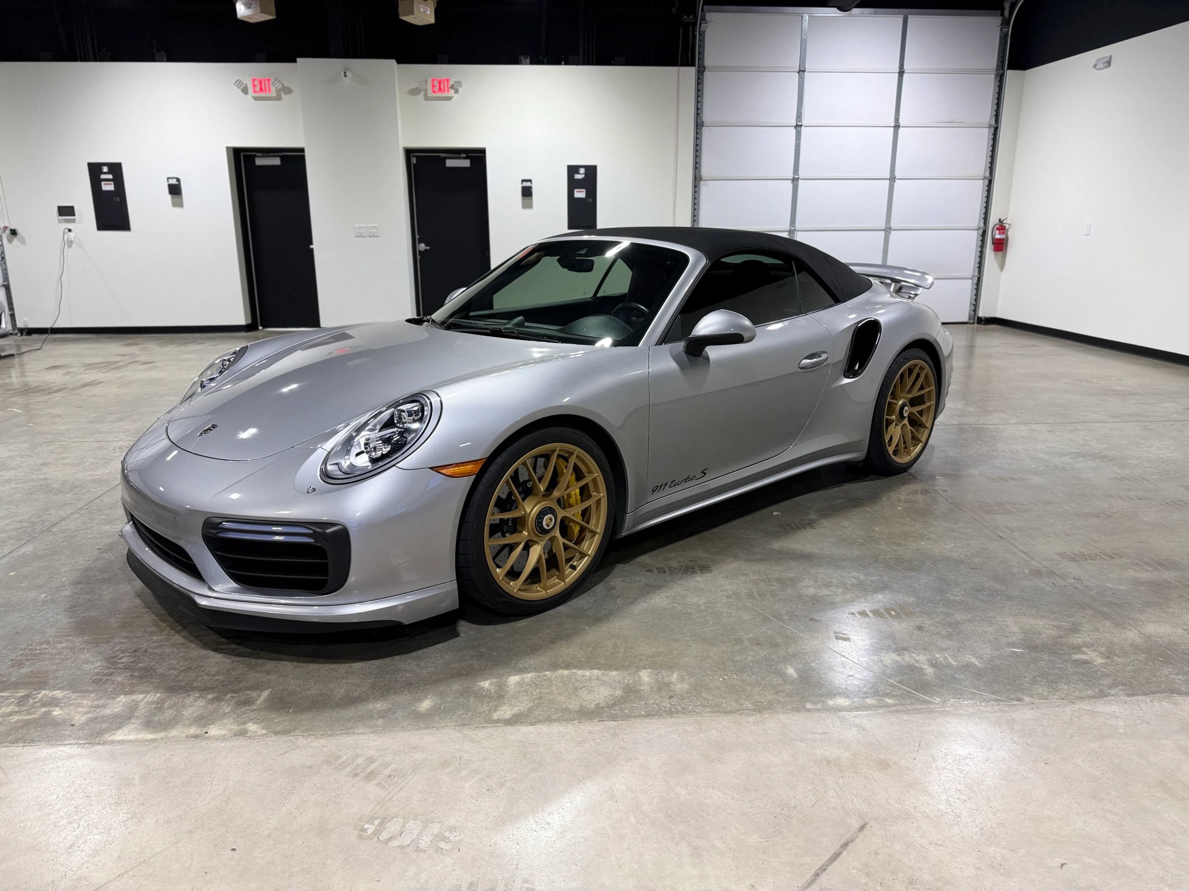Used 2017 Porsche 911 Turbo S AWD/4WD image 24