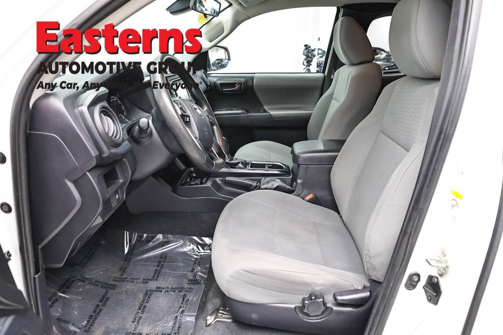 Used 2019 Toyota Tacoma SR RWD image 14