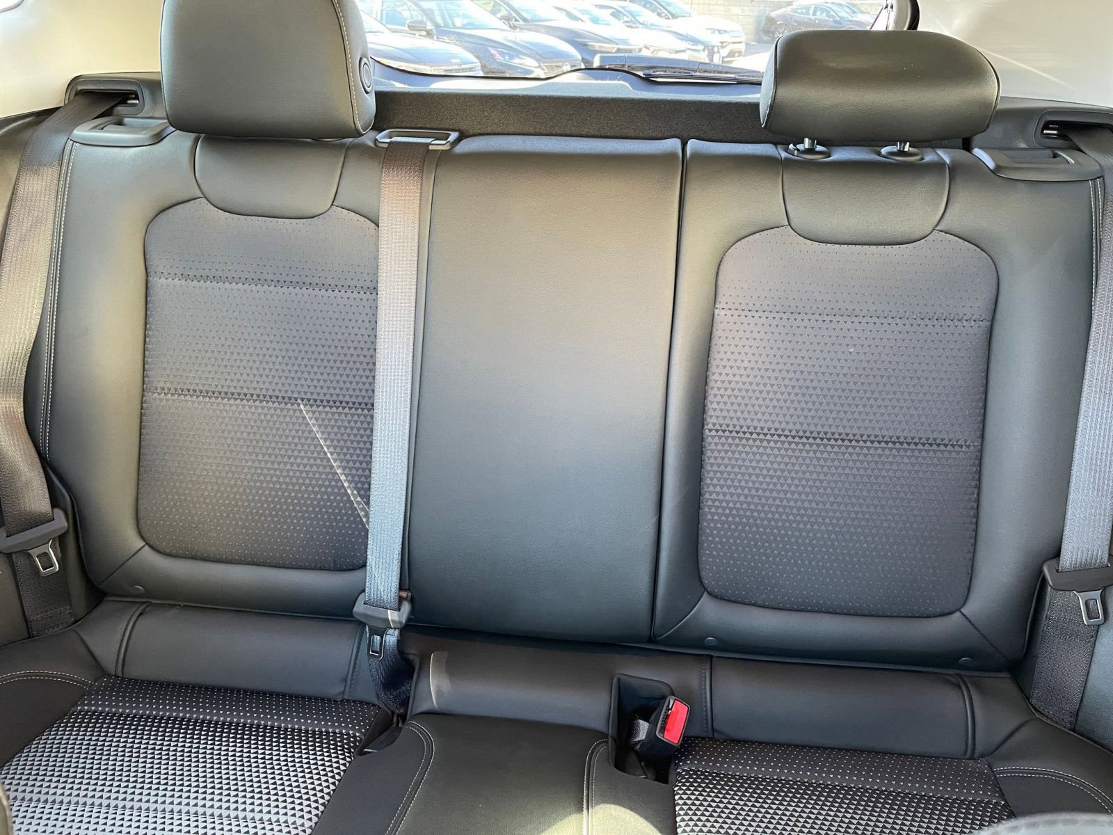 Used 2025 Chevrolet Trax LT image 39