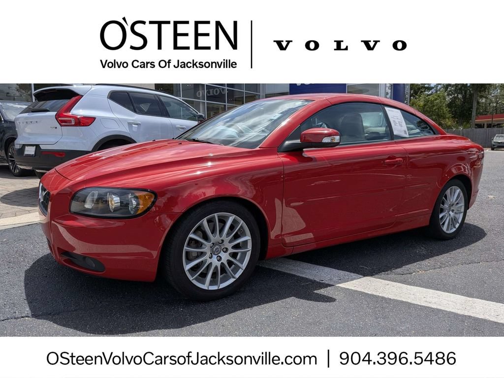 Used 2009 Volvo C70 T5 FWD image 1