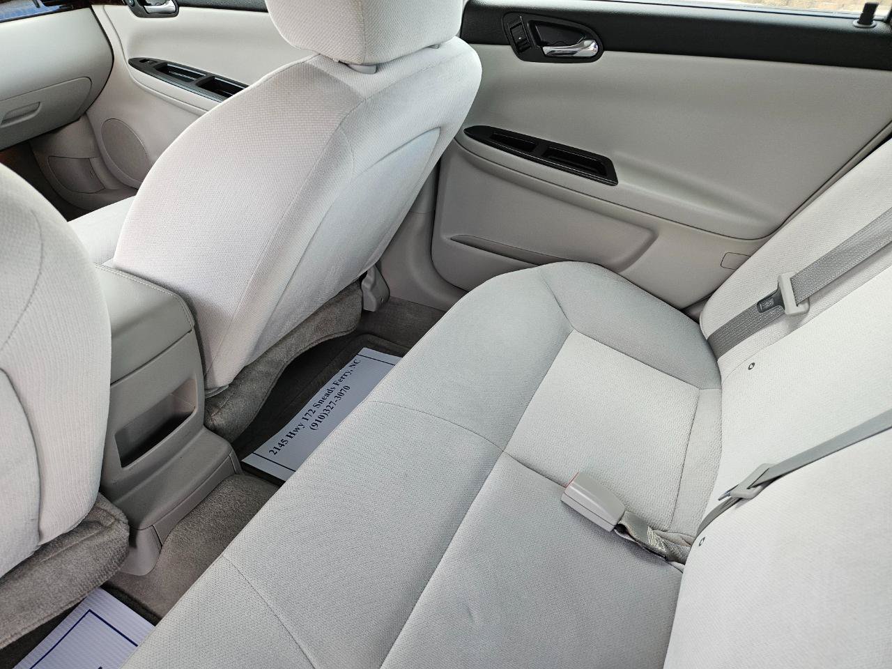 Used 2016 Chevrolet Impala Limited LS FWD image 18