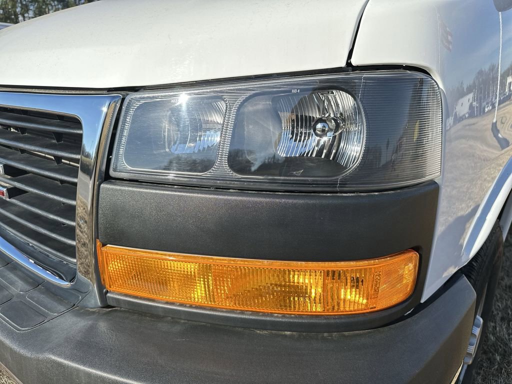 Used 2024 GMC Savana 2500 w/ Driver Convenience Package image 25