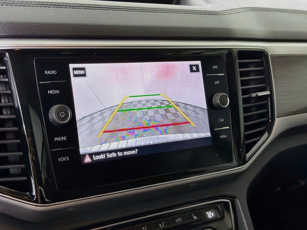 Used 2019 Volkswagen Atlas SEL R-Line FWD image 20