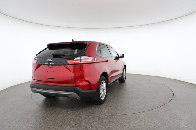 Used 2023 Ford Edge SEL w/ Convenience Package image 16