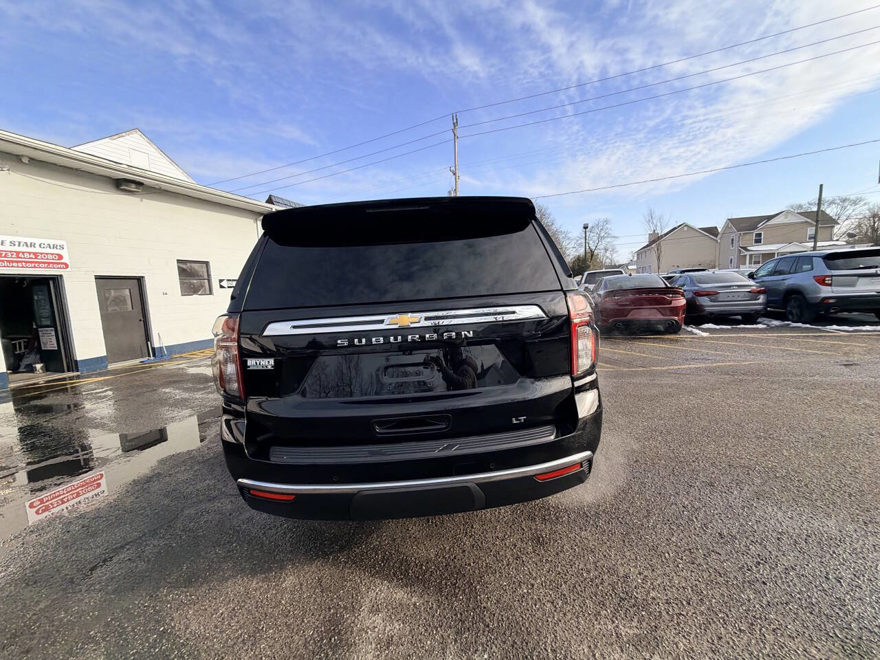 Used 2022 Chevrolet Suburban LT image 24