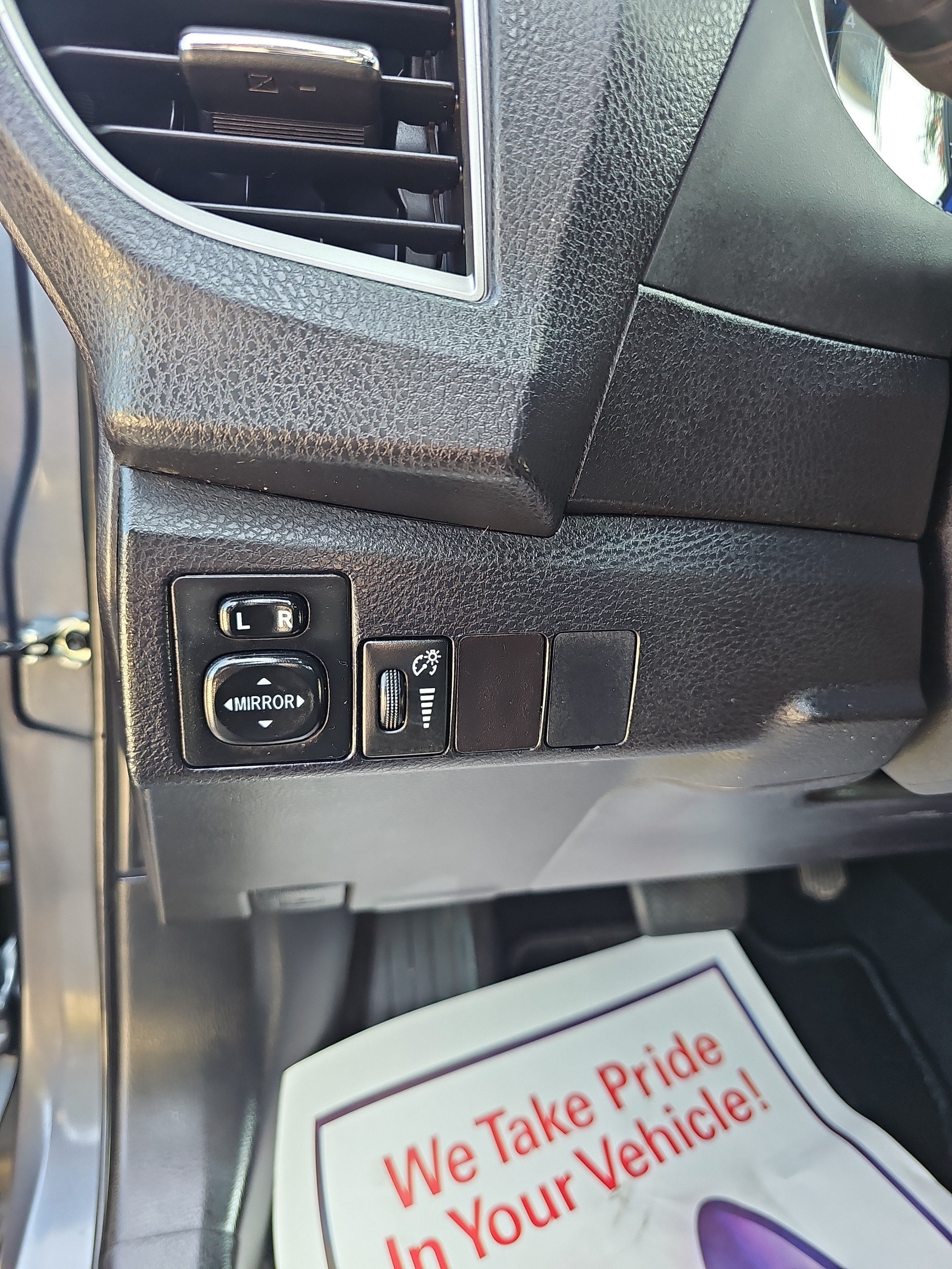 Used 2015 Toyota Corolla S Premium FWD image 19