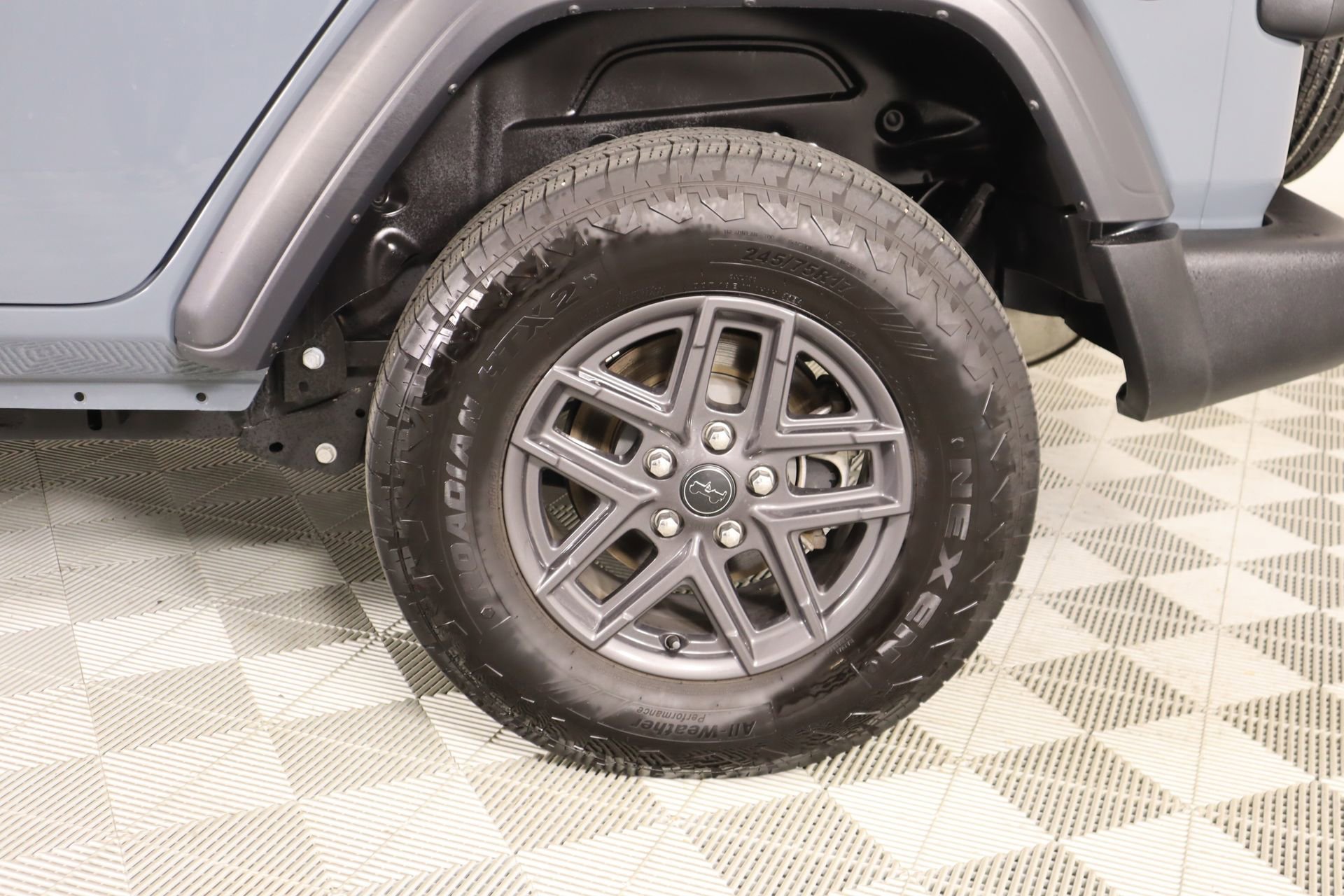 Used 2025 Jeep Wrangler Sport S image 18