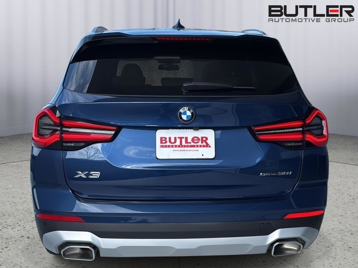 Certified 2023 BMW X3 sDrive30i w/ Premium Package image 4
