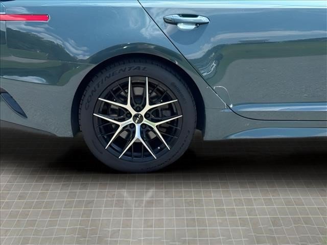 Used 2022 Kia Stinger GT-Line w/ Sun & Sound Package AWD/4WD image 14