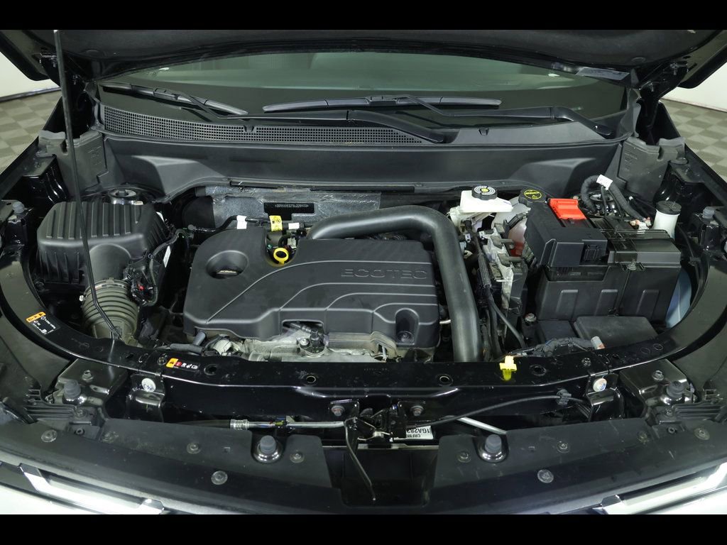 Used 2025 Chevrolet Equinox LT FWD image 18