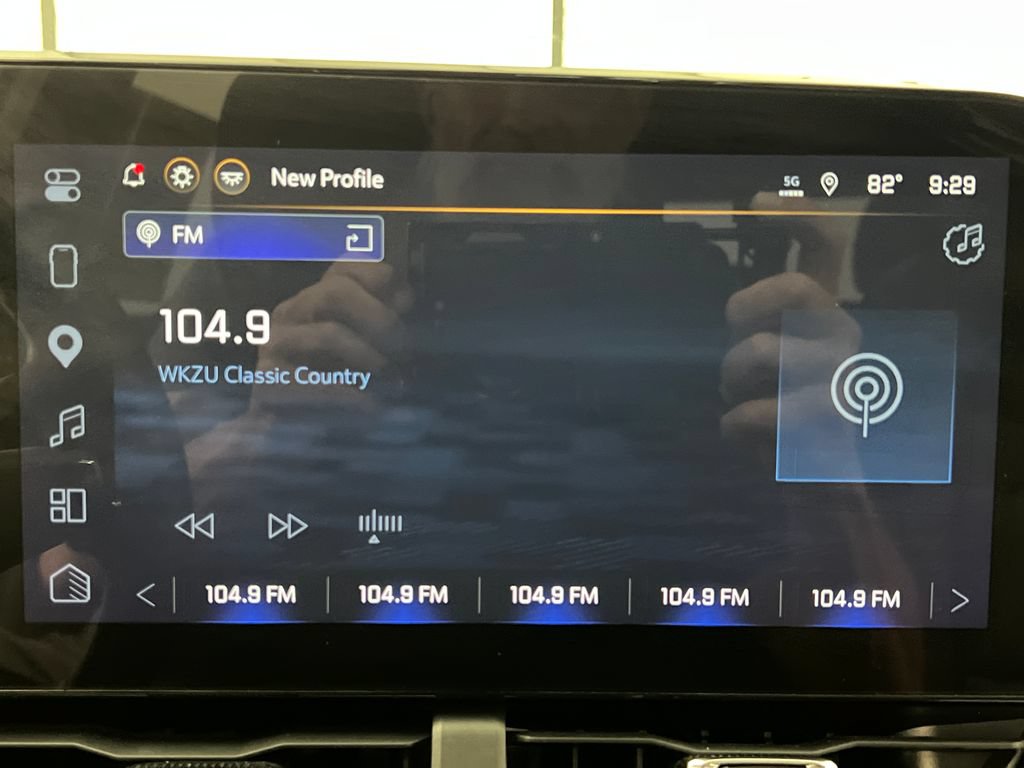 Used 2025 Chevrolet Equinox LT w/ Convenience Package II AWD/4WD image 57