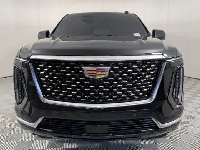 Used 2026 Cadillac Escalade Luxury AWD/4WD image 11
