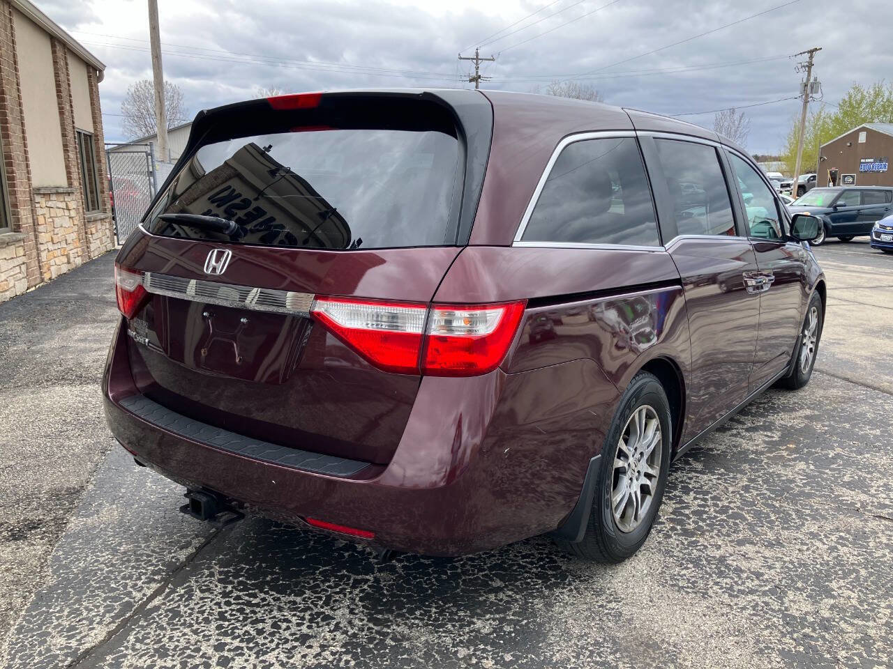 Used 2011 Honda Odyssey EX image 3