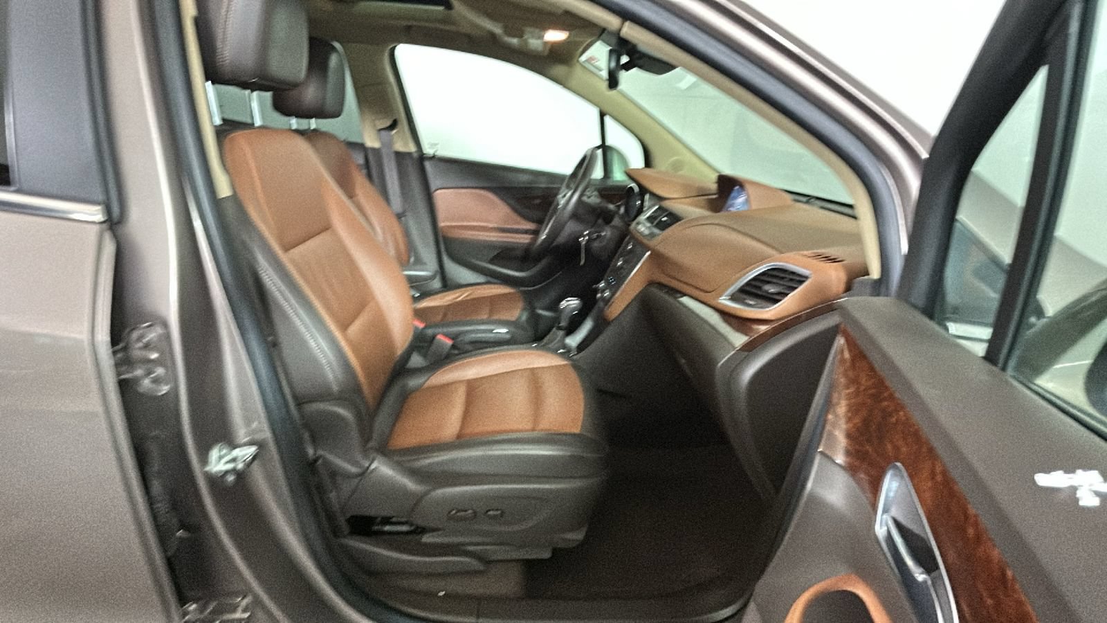 Used 2014 Buick Encore Premium FWD image 31