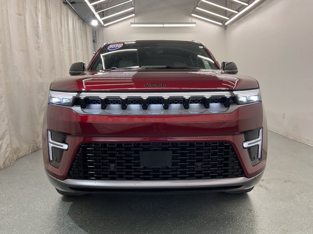 New 2026 Jeep Grand Wagoneer L Limited AWD/4WD image 3