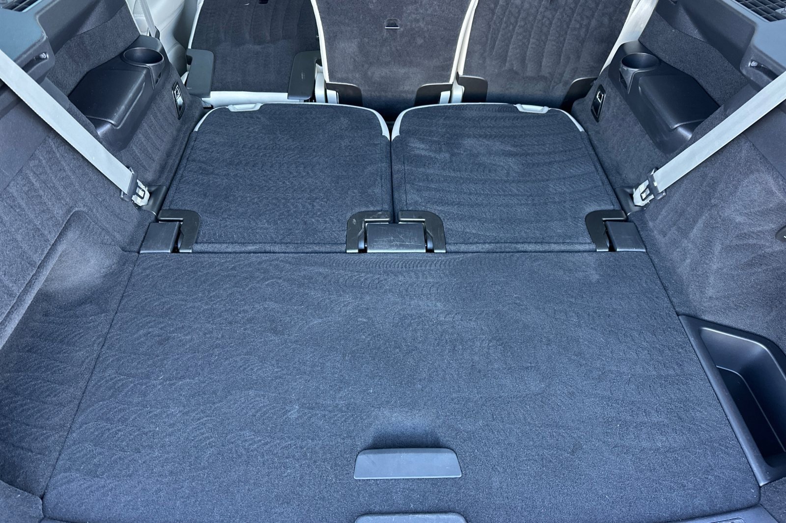 Used 2025 Volvo XC90 B6 Ultra image 17