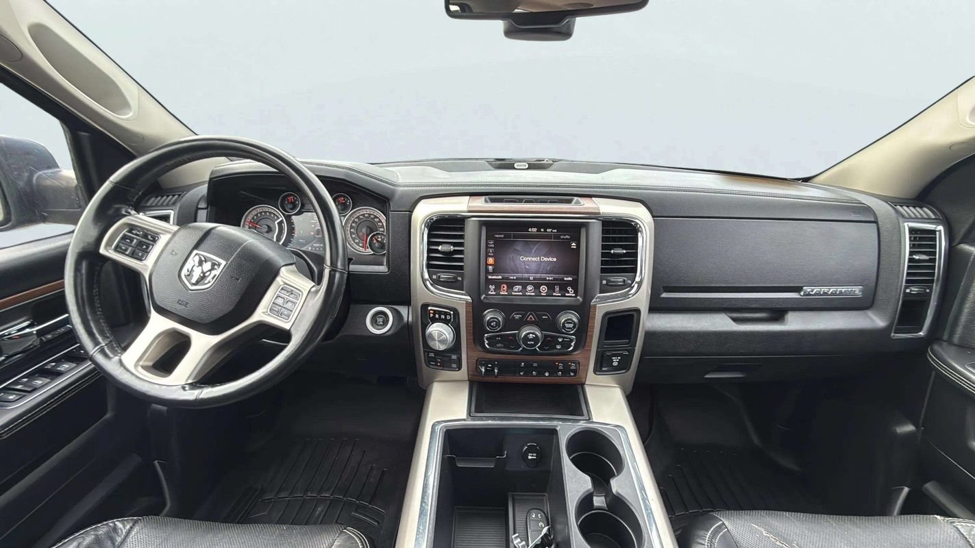 Used 2014 RAM 1500 Laramie AWD/4WD image 10
