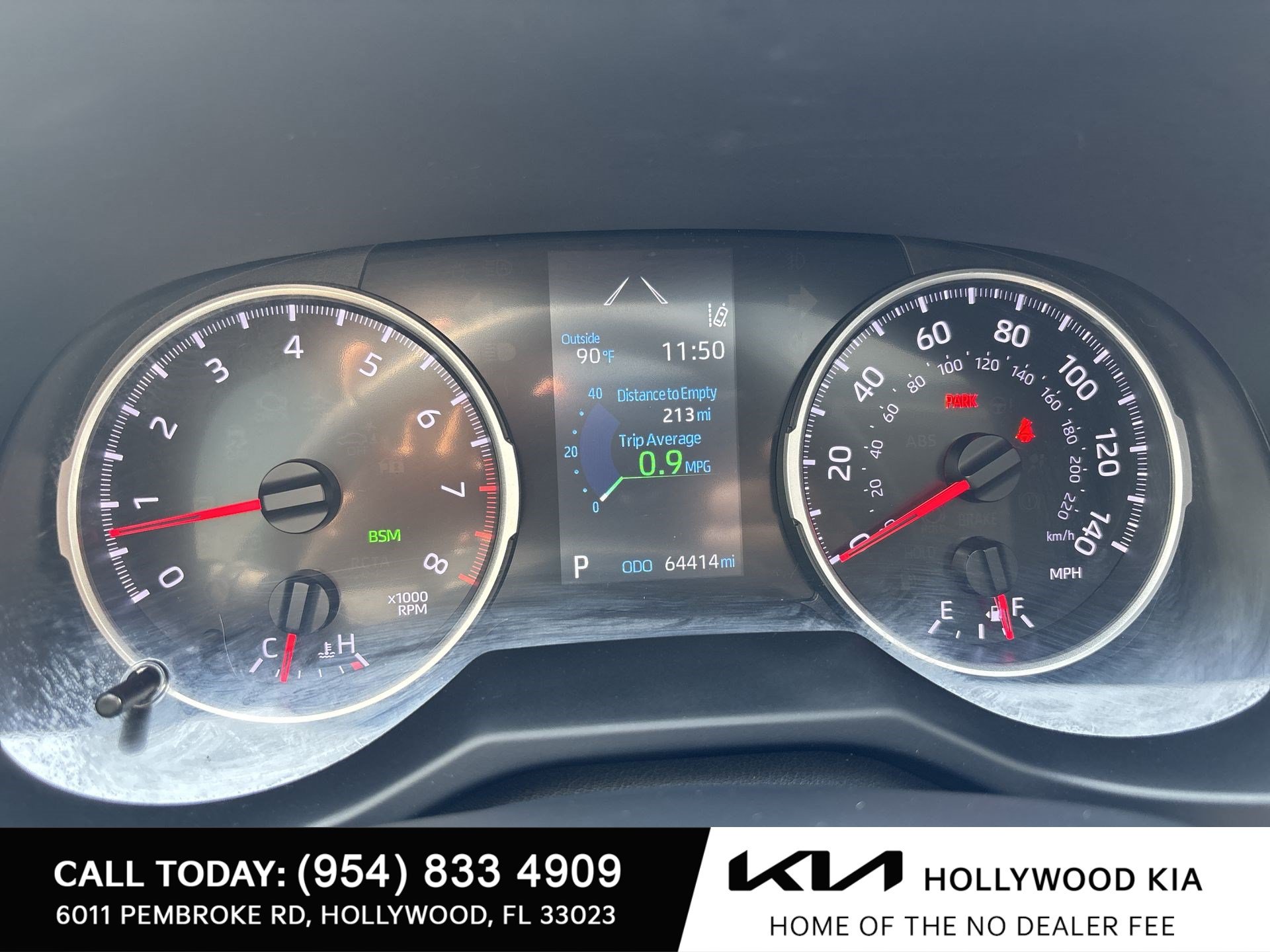 Used 2021 Toyota RAV4 XLE Premium FWD image 10