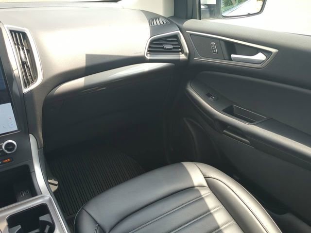Used 2023 Ford Edge SEL w/ Convenience Package AWD/4WD image 17