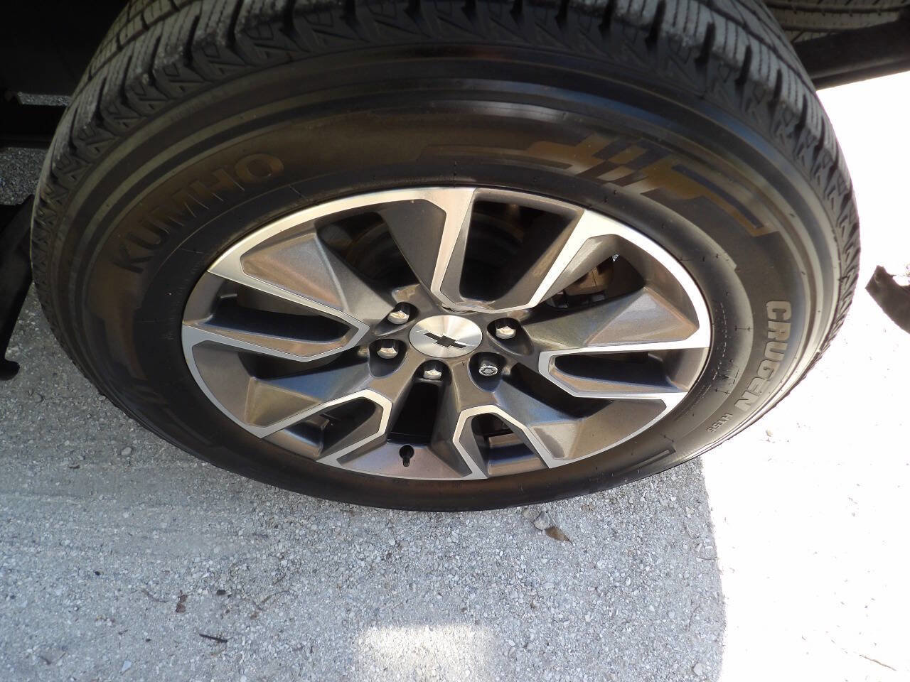 Used 2019 Chevrolet Silverado 1500 RST w/ All-Star Edition image 15