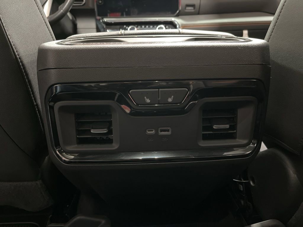 Used 2022 GMC Sierra 1500 AT4 w/ AT4 Premium Package image 14
