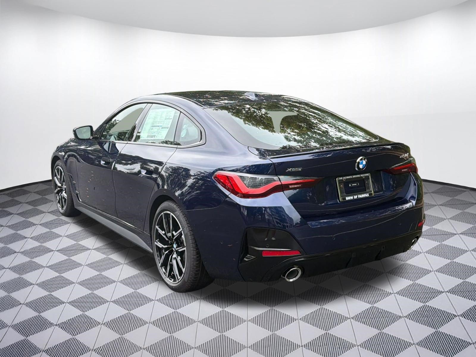 New 2026 BMW 430i xDrive w/ M Sport Package AWD/4WD image 3
