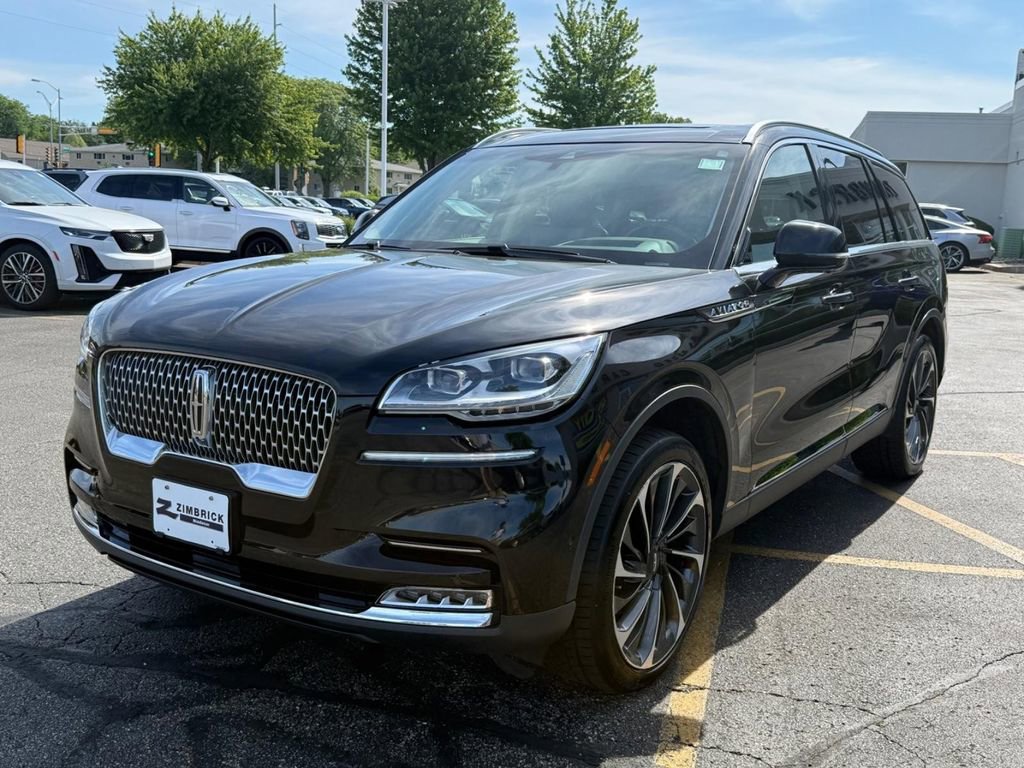 Used 2020 Lincoln Aviator Reserve w/ Equipment Group 202A AWD/4WD image 8