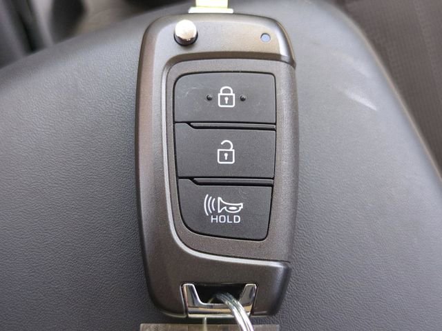 Certified 2023 Hyundai Venue SE FWD image 78