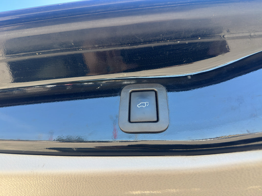 Used 2018 Toyota Highlander Plus FWD image 24