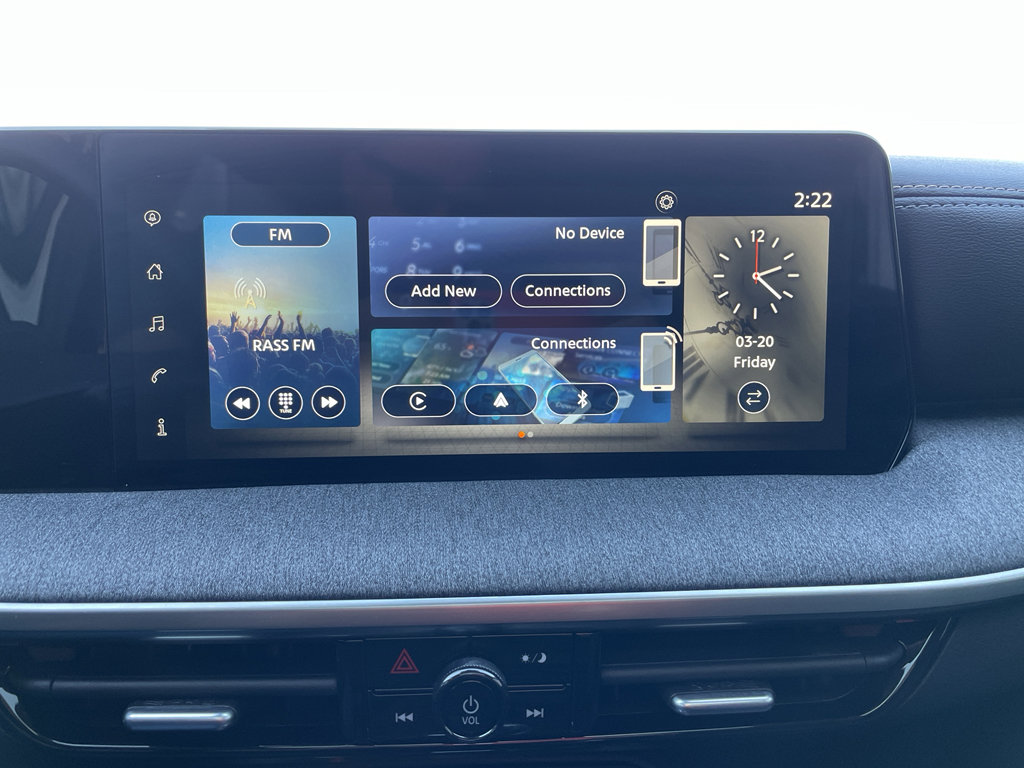 Certified 2025 Nissan Kicks SV w/ SV Premium Package image 16