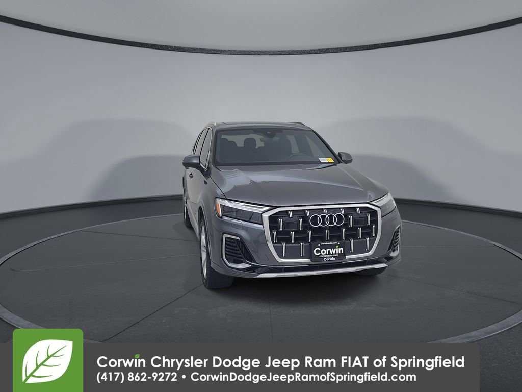 Used 2025 Audi Q7 3.0T Premium Plus AWD/4WD image 4