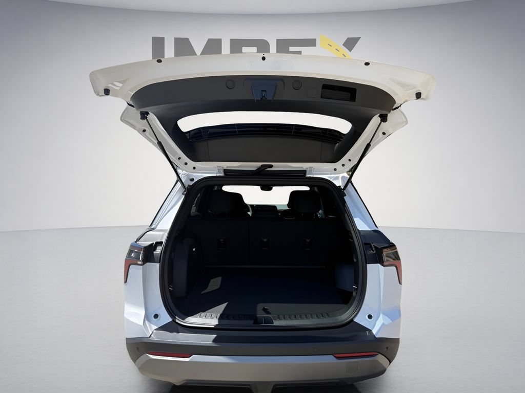New 2027 Chevrolet Equinox LT FWD image 28