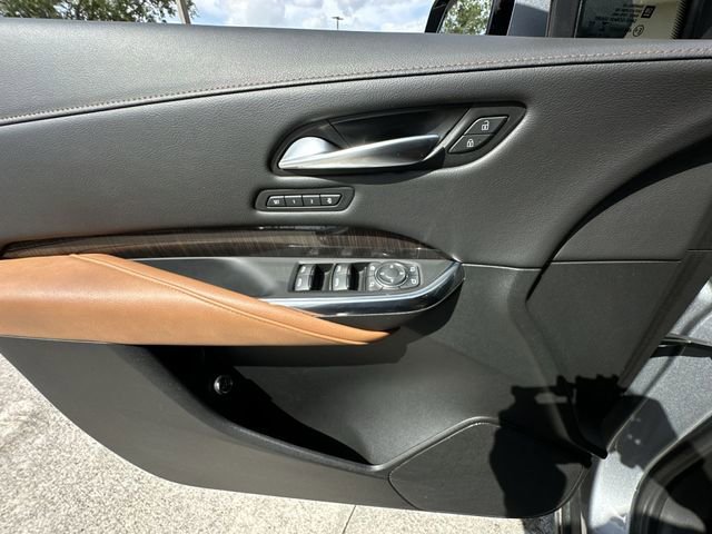 Certified 2023 Cadillac XT4 Sport FWD image 21