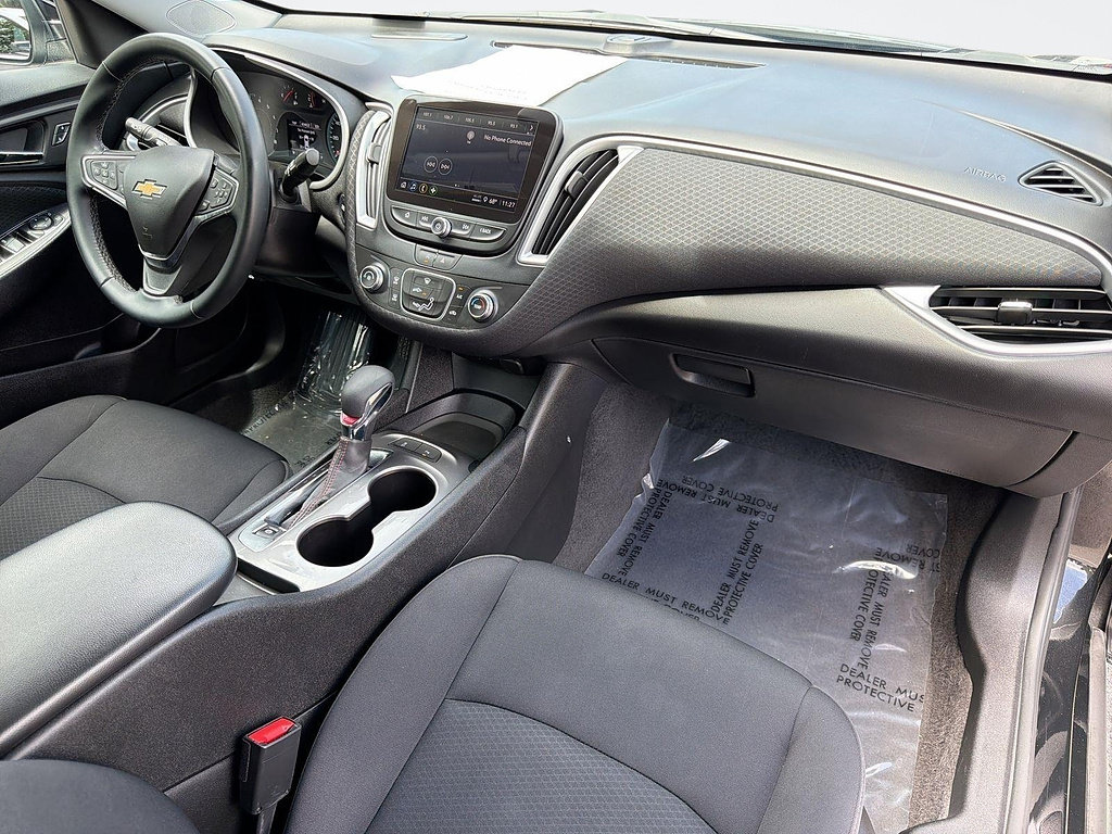 Used 2025 Chevrolet Malibu RS FWD image 32