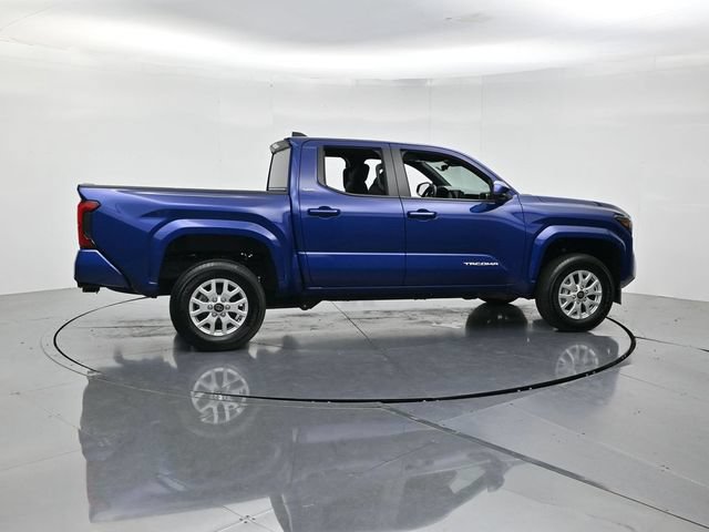 Used 2025 Toyota Tacoma SR5 RWD image 2