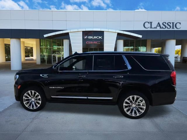 Used 2024 GMC Yukon Denali w/ Advanced Technology Package image 5