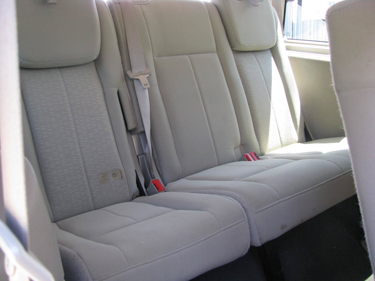 Used 2010 Ford Expedition XLT AWD/4WD image 17
