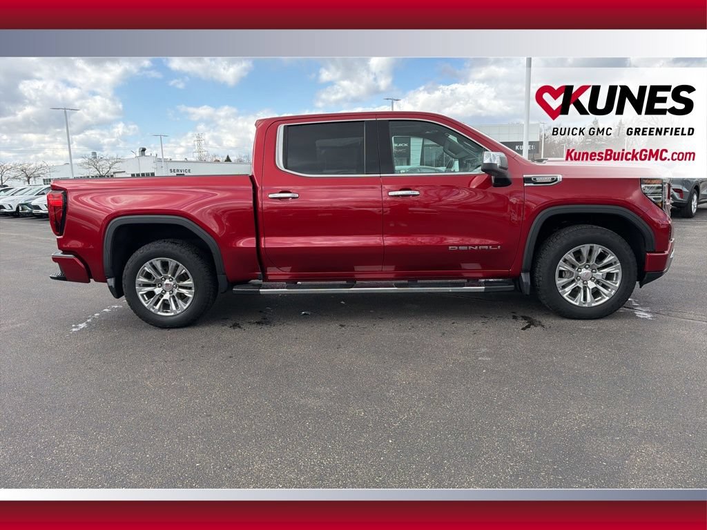 Used 2024 GMC Sierra 1500 Denali w/ Technology Package AWD/4WD image 4
